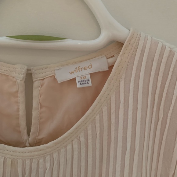 Wilfred Boho Dress in white with pink silk lining and lace detailing. - Picture 2 of 4